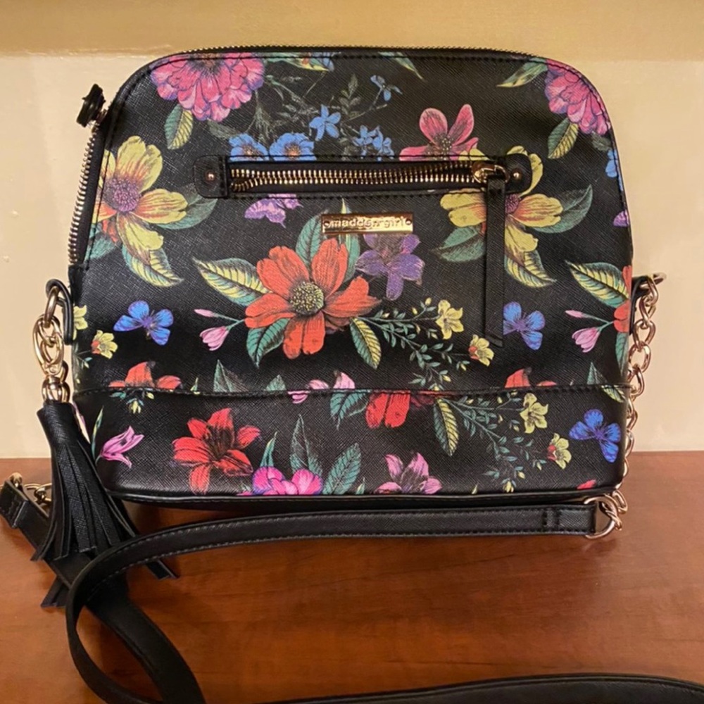 “Madden girl” purse